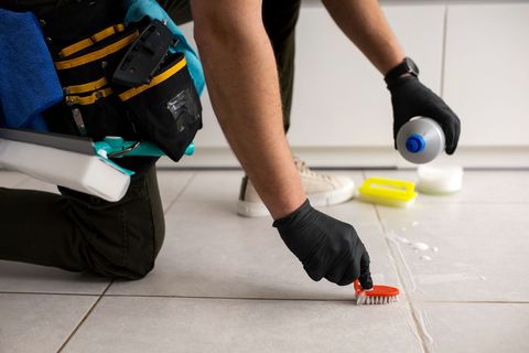 Tile and Grout Cleaning Basics: A Helpful Guide